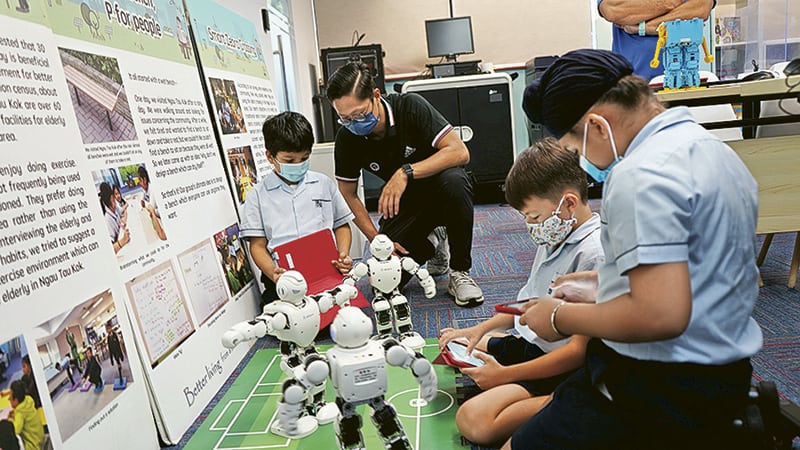 香港道教聯合會雲泉學校<br/>善用科技配合電子學習 發展特色校本課程