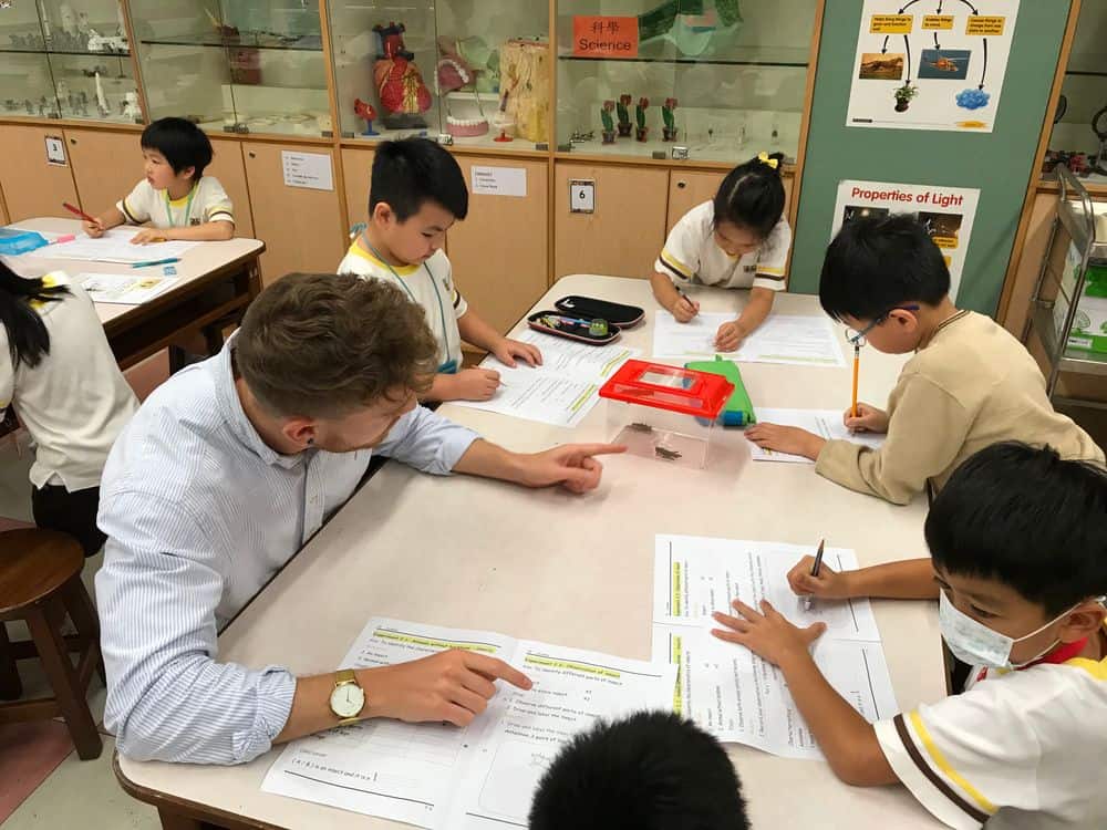 和富慈善基金李宗德小學<br/>培育廿一世紀德才領袖 引進教學新模式 和富慈善基金李宗德小學<br/>培育廿一世紀德才領袖 引進教學新模式