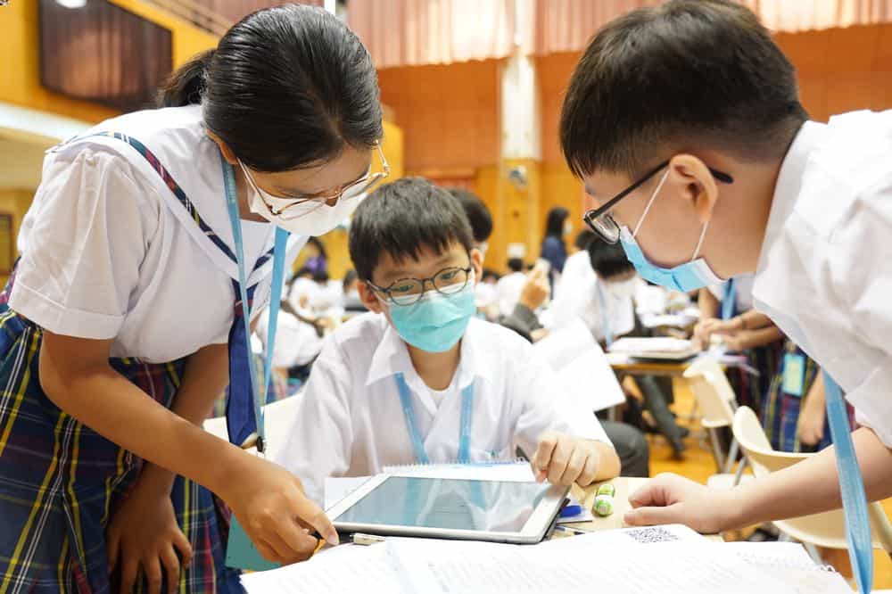 香港中文大學校友會聯會陳震夏中學<br/>透過「校本特色課程」 發揮震夏人多元潛能 香港中文大學校友會聯會陳震夏中學<br/>透過「校本特色課程」 發揮震夏人多元潛能