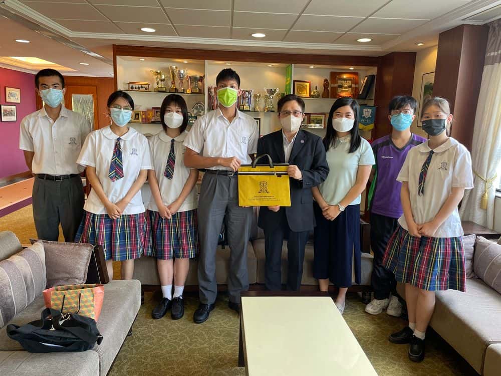 香港中文大學校友會聯會陳震夏中學<br/>透過「校本特色課程」 發揮震夏人多元潛能 香港中文大學校友會聯會陳震夏中學<br/>透過「校本特色課程」 發揮震夏人多元潛能