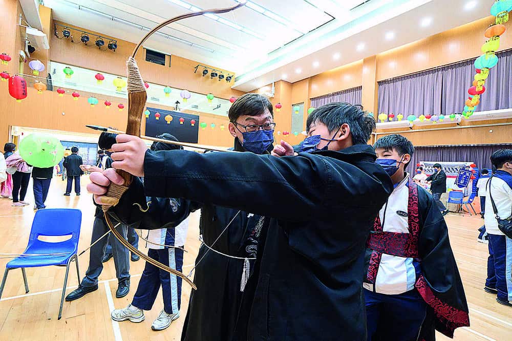 校園變身集古村市集 互動學習中華文化