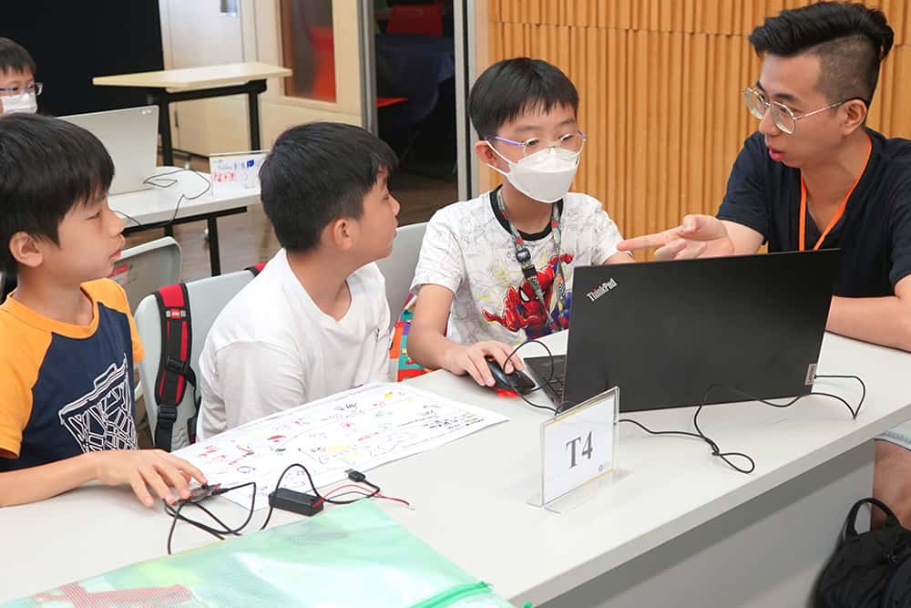賽馬會社區創新智能共學計劃 人工智能遊戲展暨成果分享日 賽馬會社區創新智能共學計劃 人工智能遊戲展暨成果分享日