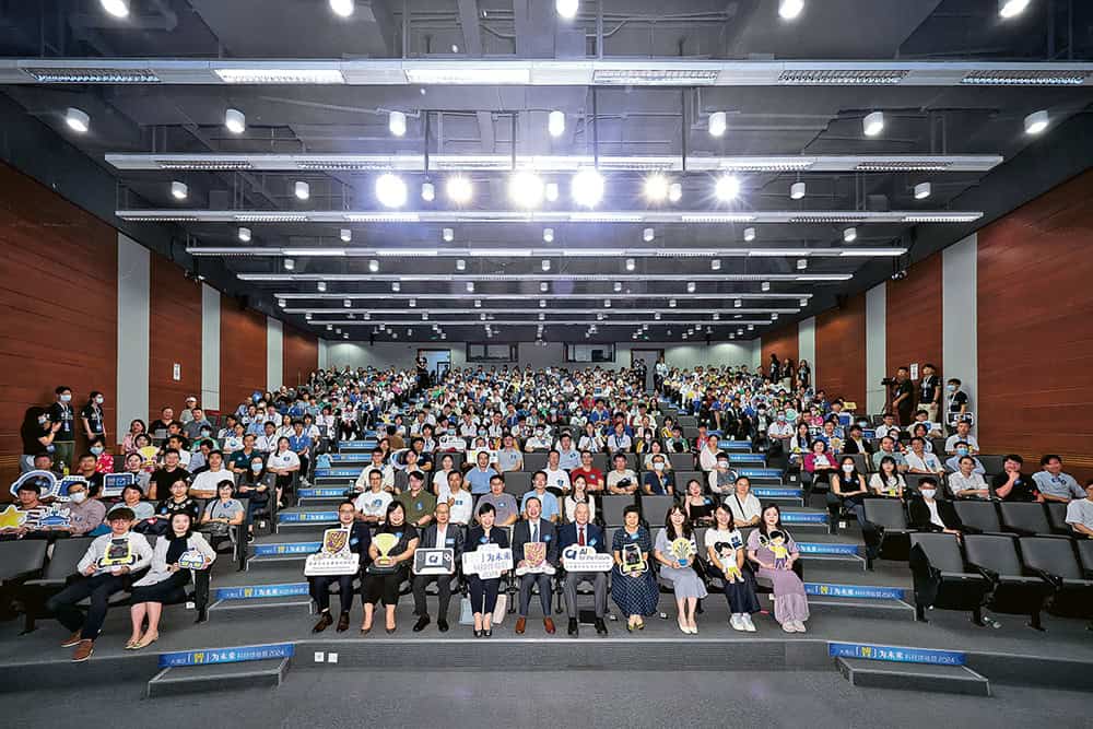 大灣區「智」為未來科技體驗營圓滿舉行<br>兩地逾三百師生聚首深圳 共同探索人工智能 大灣區「智」為未來科技體驗營圓滿舉行<br>兩地逾三百師生聚首深圳 共同探索人工智能