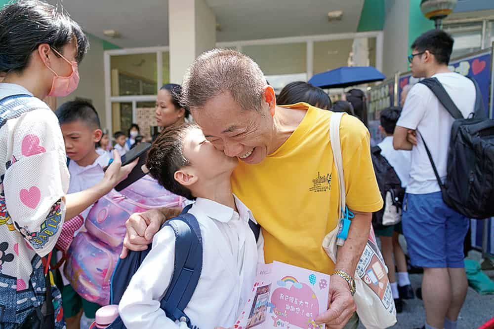 聖公會李兆強小學<br>學生自製心意卡向父母送暖