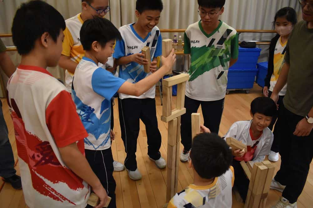 聖公會李福慶中學<br/>卓越教學 貼心關顧 邁向三十周年