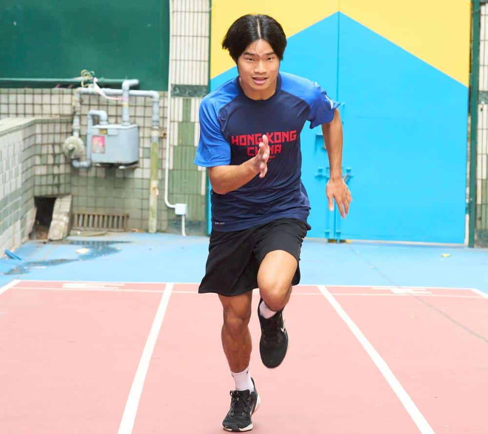 彩虹邨天主教英文中學<br/>發展體育運動 培養毅力和團隊精神