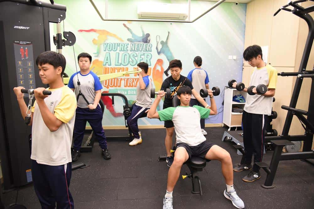 聖公會蔡功譜中學<br/>以愛育才 全方位啟迪學生潛能 聖公會蔡功譜中學<br/>以愛育才 全方位啟迪學生潛能
